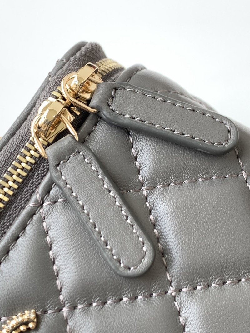 Ch**el cosmetic bags